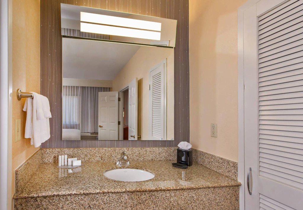 Sonesta Select Charlotte University Research Park