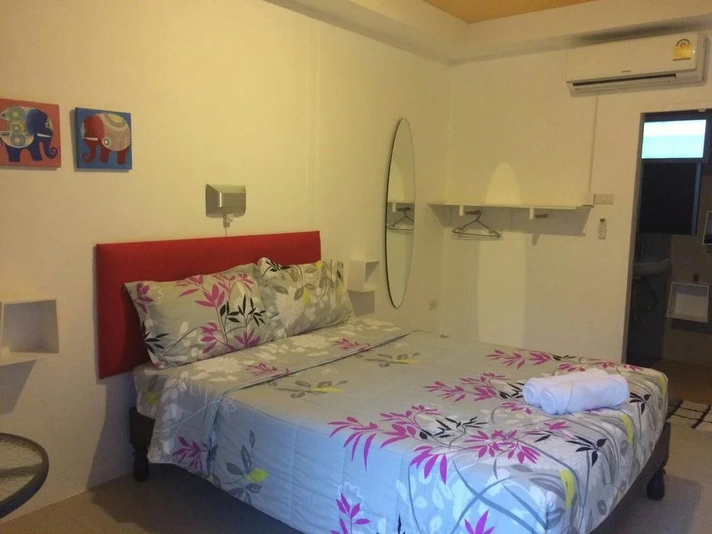 Baan Talay 51
