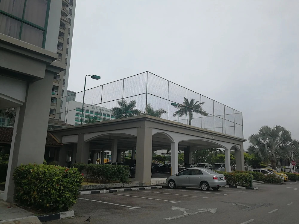 Ideal Mahkota Apartment