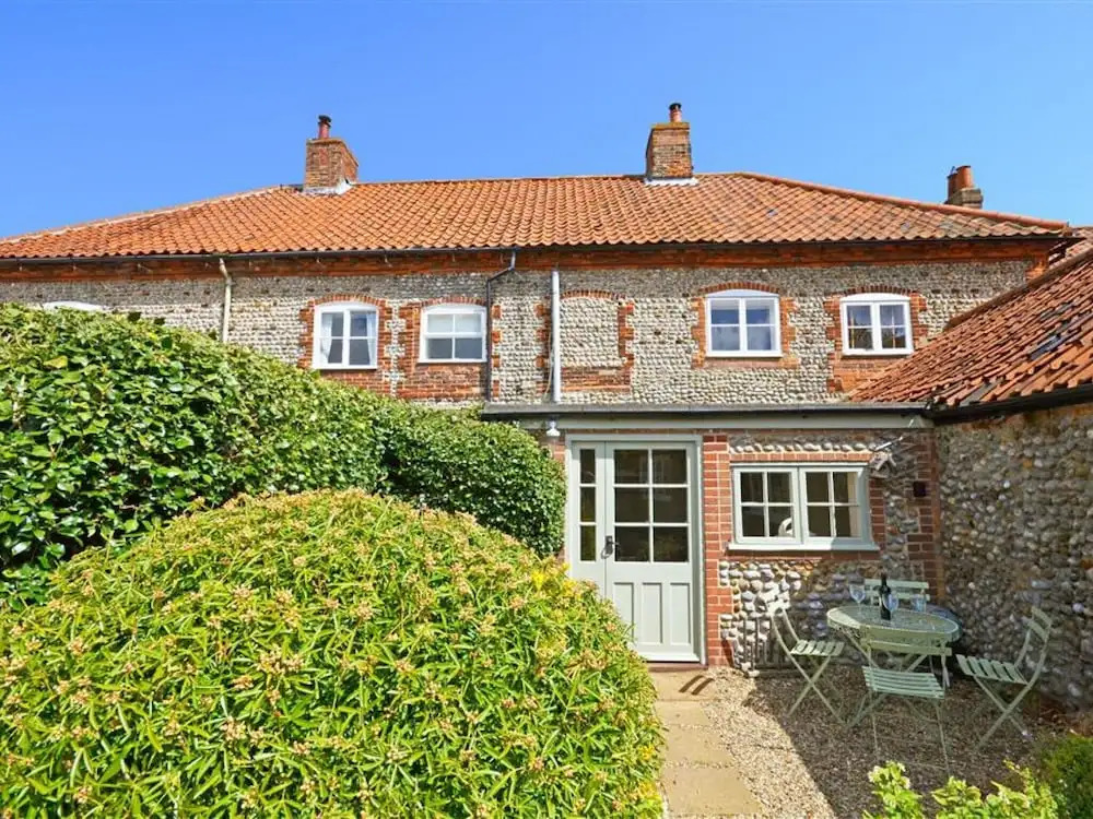Charming Holiday Home in Blakeney With Garden