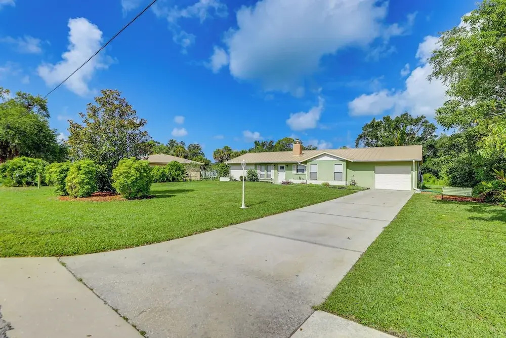 Lovely Retreat: Walk to Manasota Key Beach!