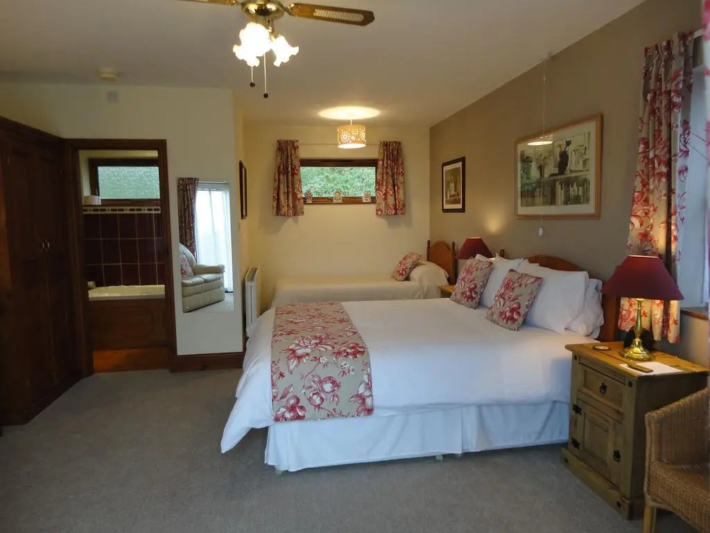 The Old Farmhouse B&B