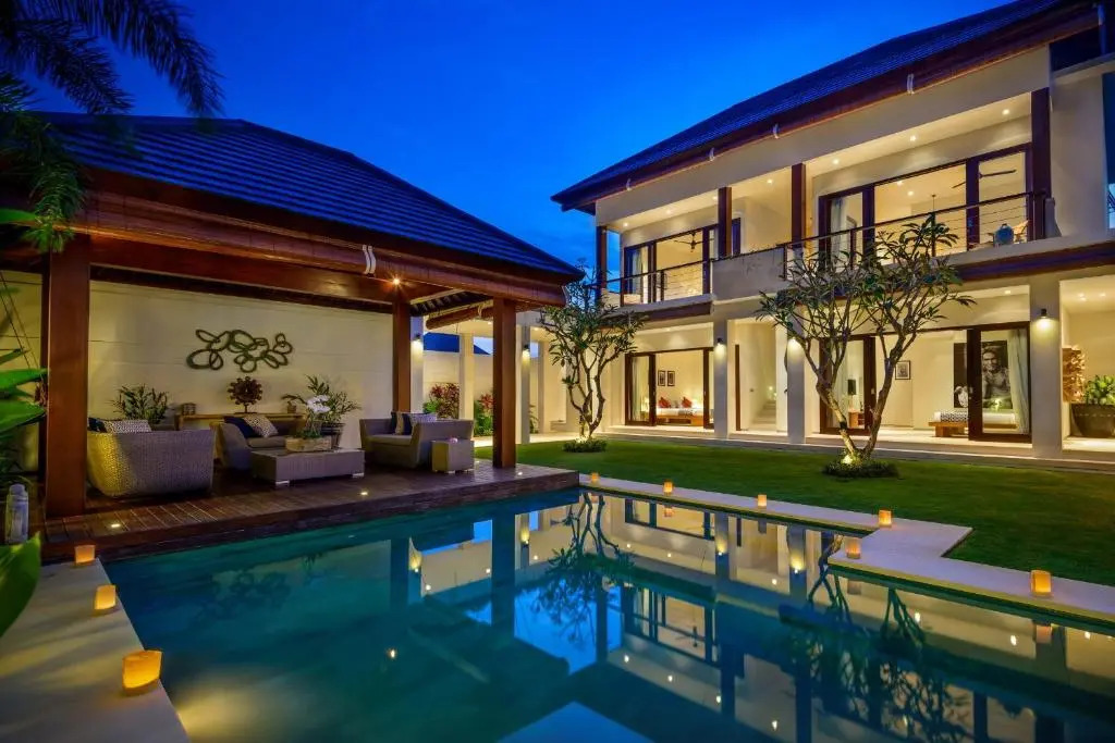 The Maya, Stunning 4BR Family Villa