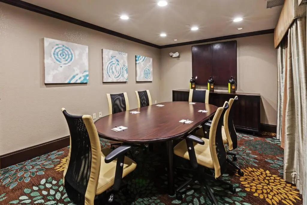 Staybridge Suites Tulsa-Woodland Hills by IHG