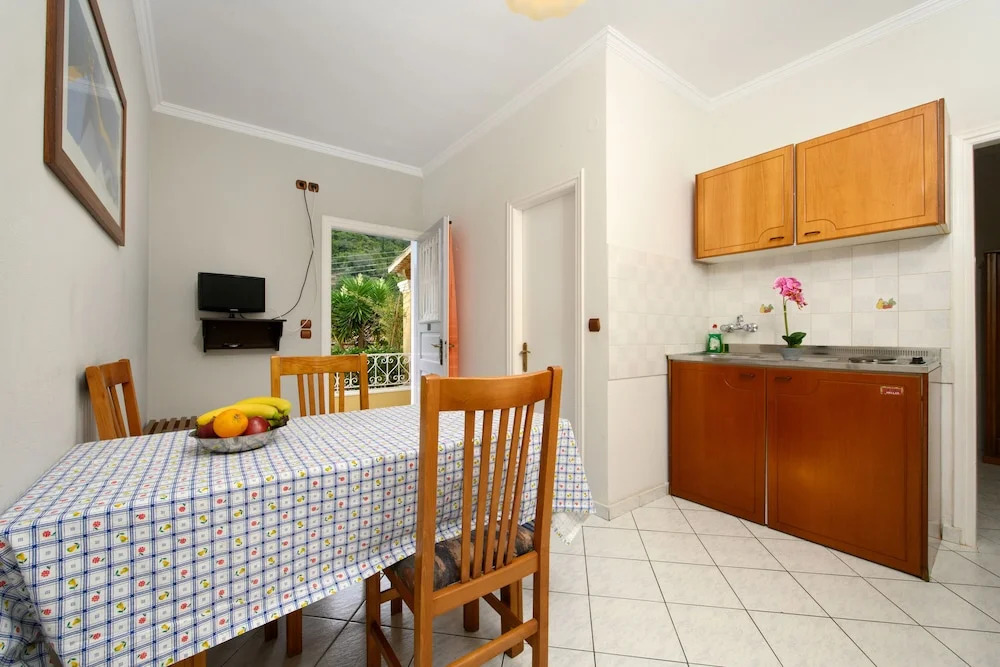 Marina Apartments, Agios Gordios Corfu