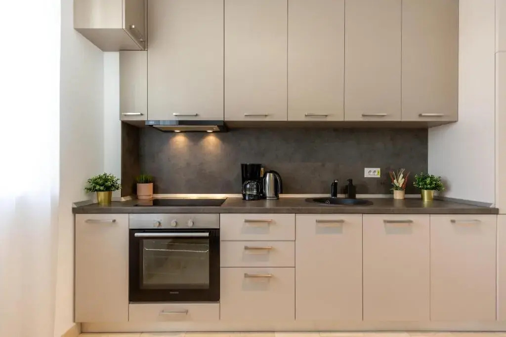 MAISON PASTEL. Romexpo 2-Bedroom Free Parking