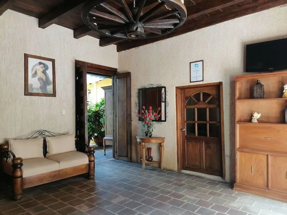 Hotel Eugenia