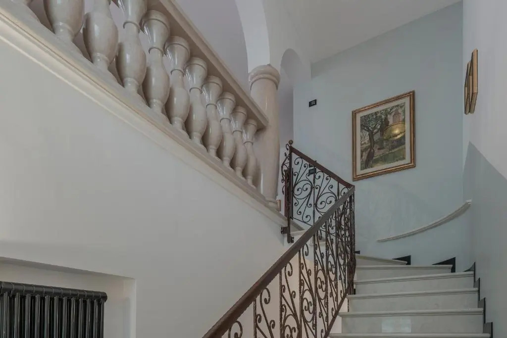 Casa Mary Tre - attico con terrazza a 2 passi dal lago