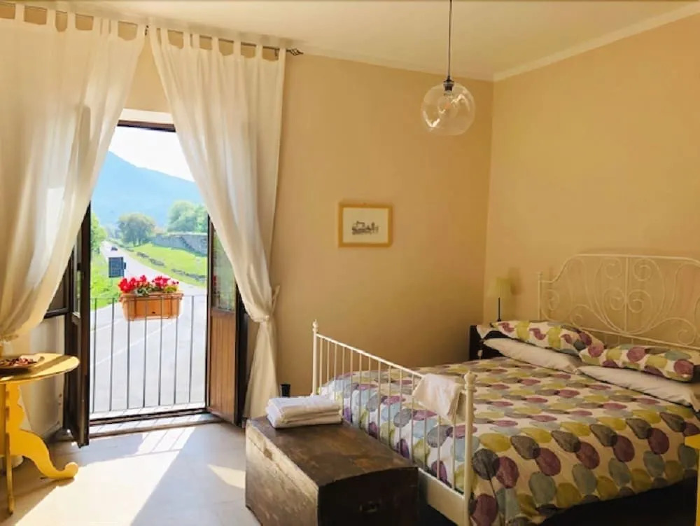 B&B Abaton