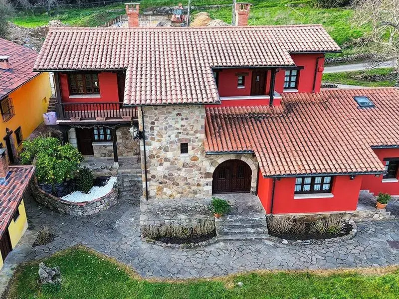 Apartamentos Santillana - Mijares 3000