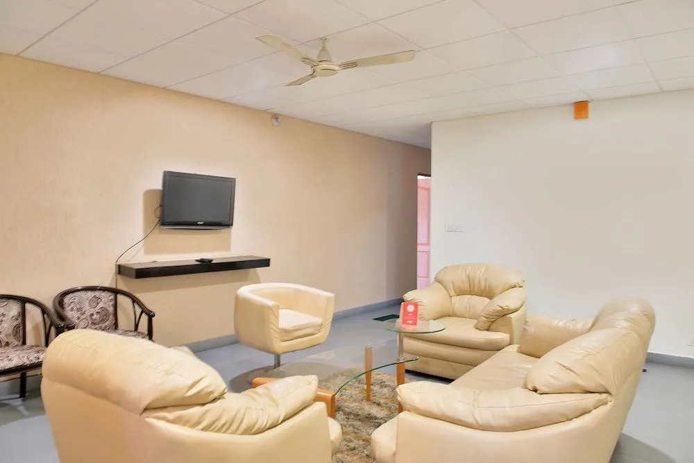 OYO 11614 Hotel VVIP Stays