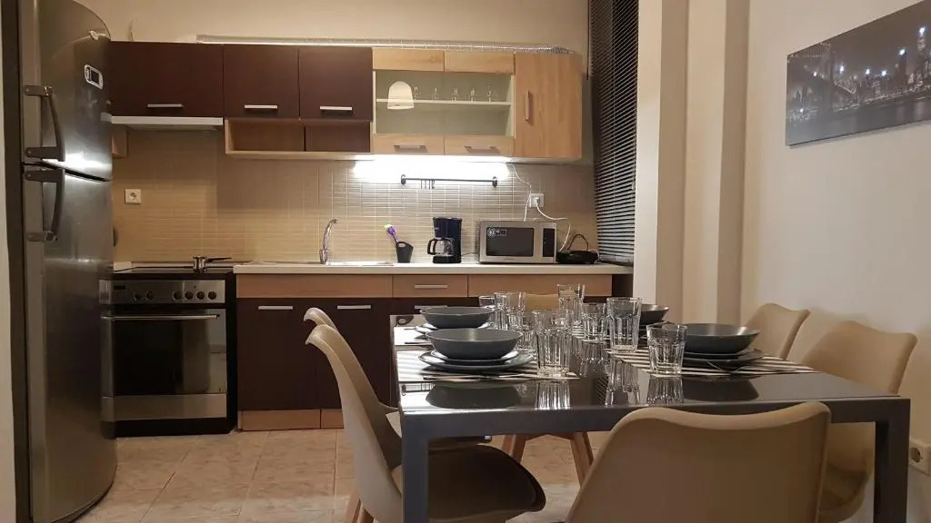 Palette Apartment Chocolate - Athens Center, 6 Bd, 3 Bath