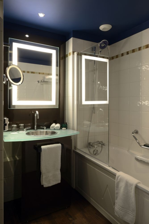 Hôtel Le Marquis by Inwood Hotels