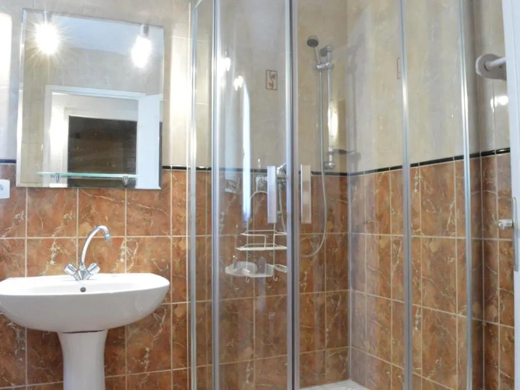 Maison 4 pièces avec terrasse, 3 chambres pour 6 pers., près de Narbonne Plage, parking inclus - FR-1-229B-131