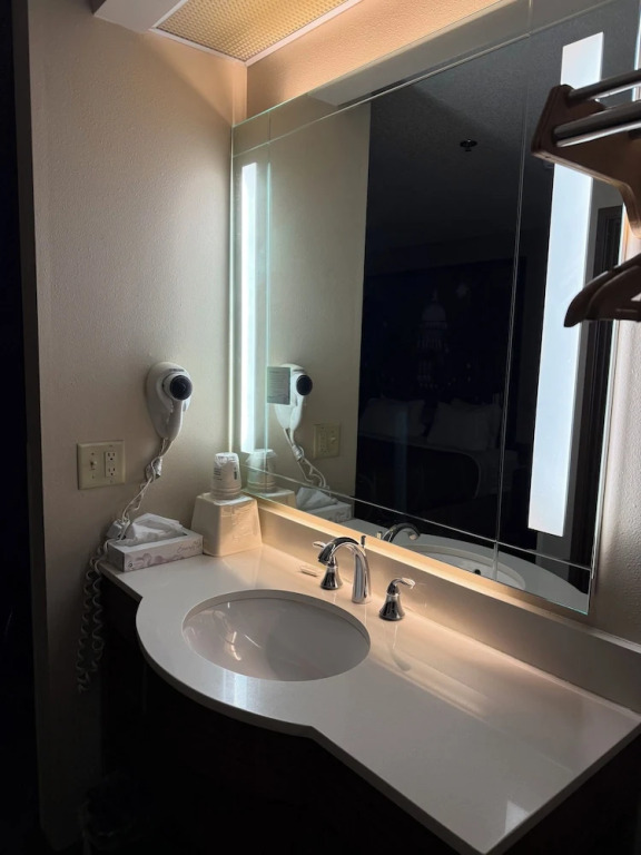 Dodgeville inn & suites