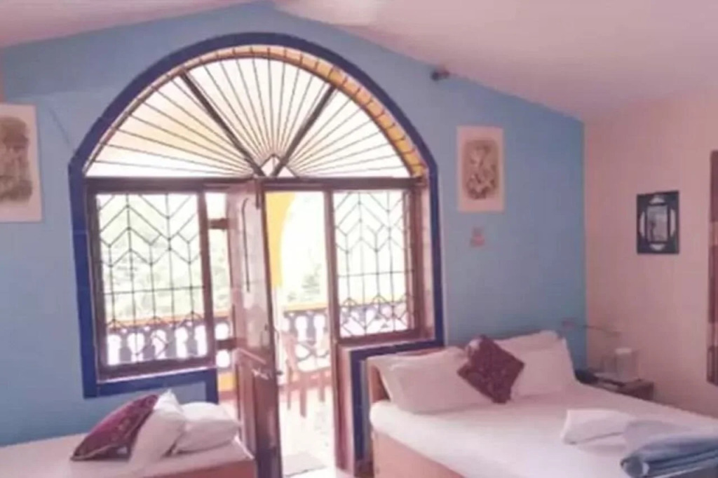 Royal Castle Baga Beach Resort