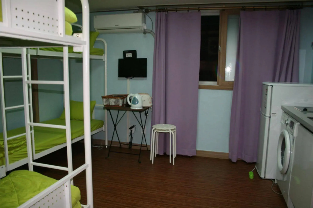 Seoul Station Pencil Hostel