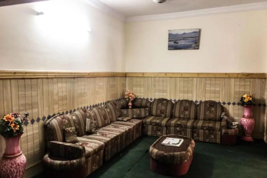 UK Lodge
