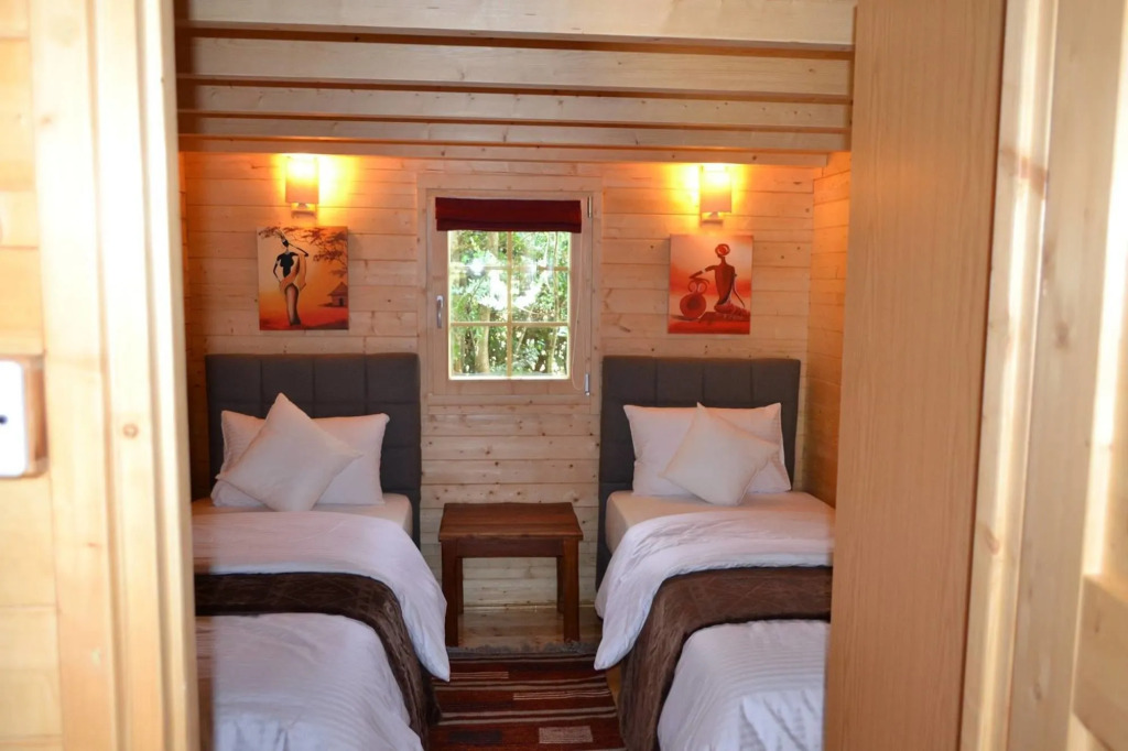 Severine Cottages and Lounge Ltd