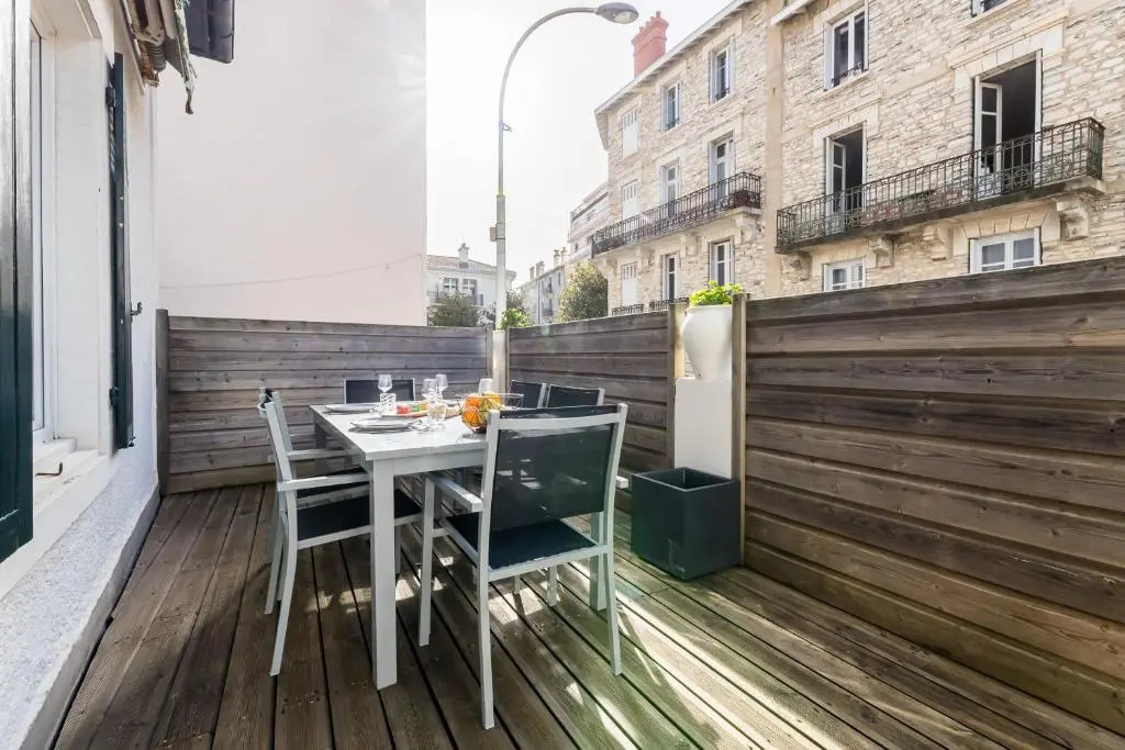 POP KEYWEEK Apt 3 bedrooms with terrace & parking Biarritz city center