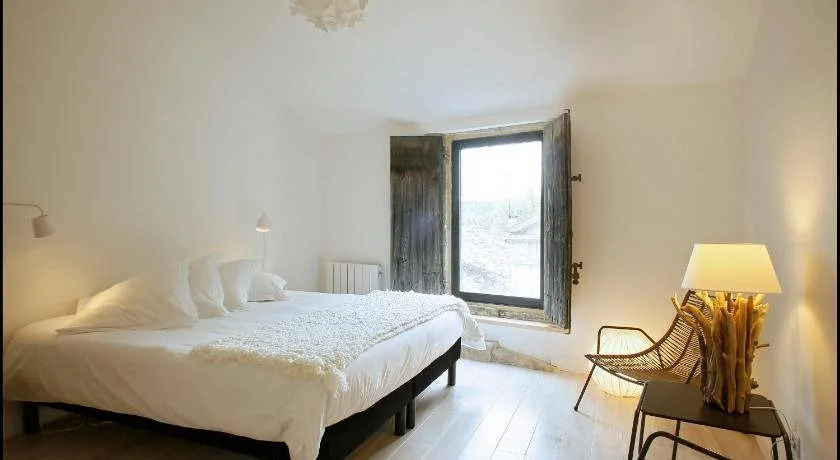 La Maison Rouge D'uzes