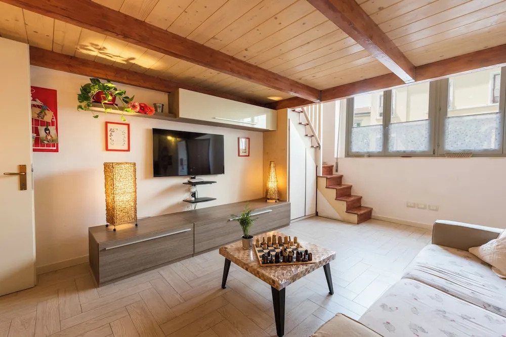 Bartolommeo Scala Loft by Mmega