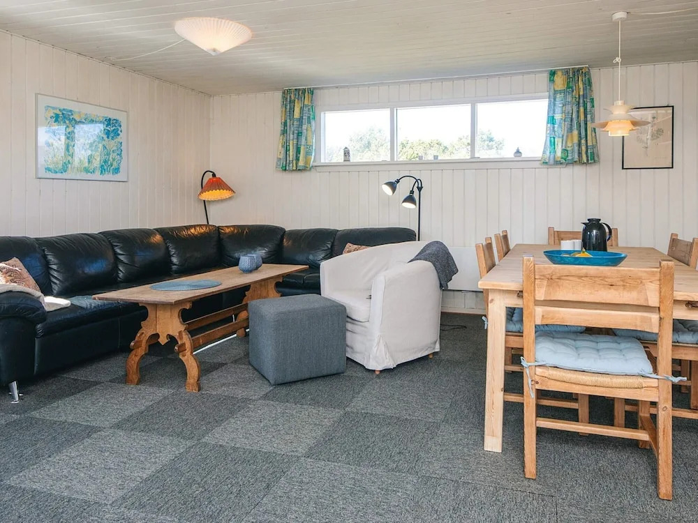 Peaceful Holiday Home in Jutland near Sea