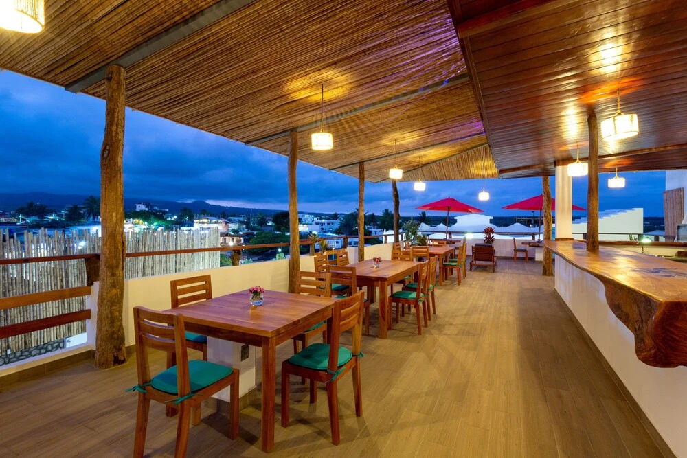 Plaza Luna Suites