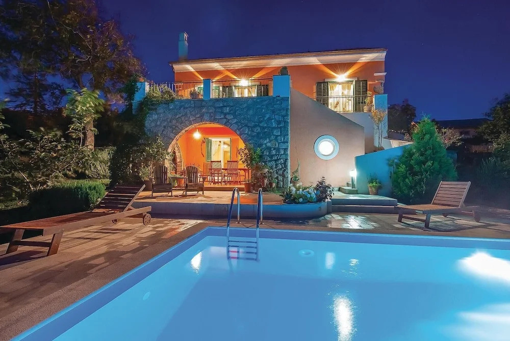 Amazing Home in Krasica With Wifi and 2 Bedrooms