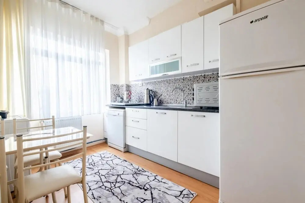 Cozy Flat With Central Location Near Golden Horn