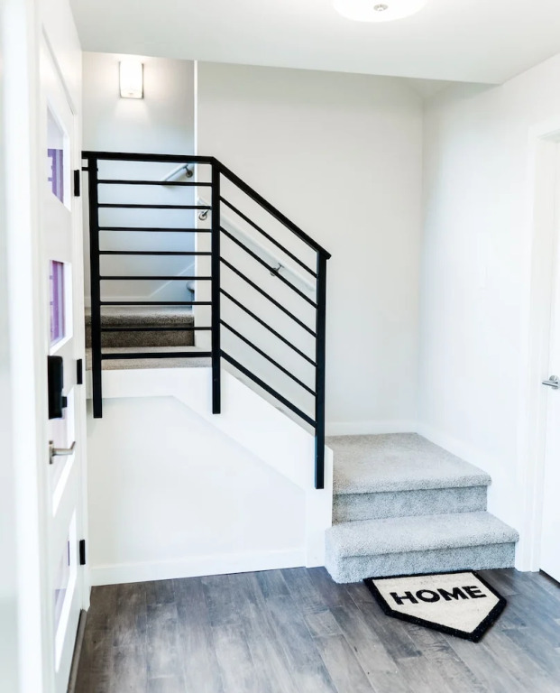 Sky Mark Lux 2 - Seattle's Best Modern 3BD HomeTel