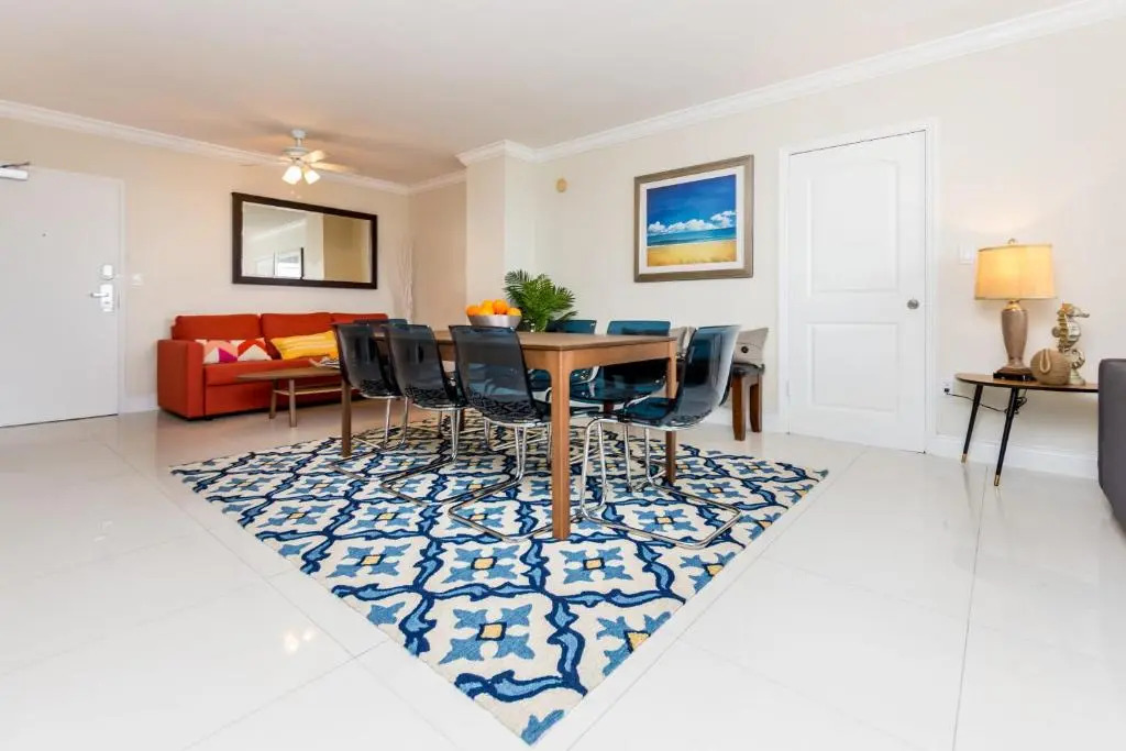 Ocean Beach Condo 3BR On the Sand 505