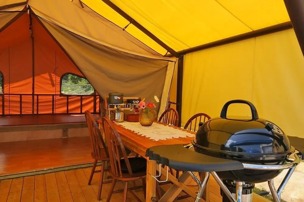 Miallet Pension and Glamping