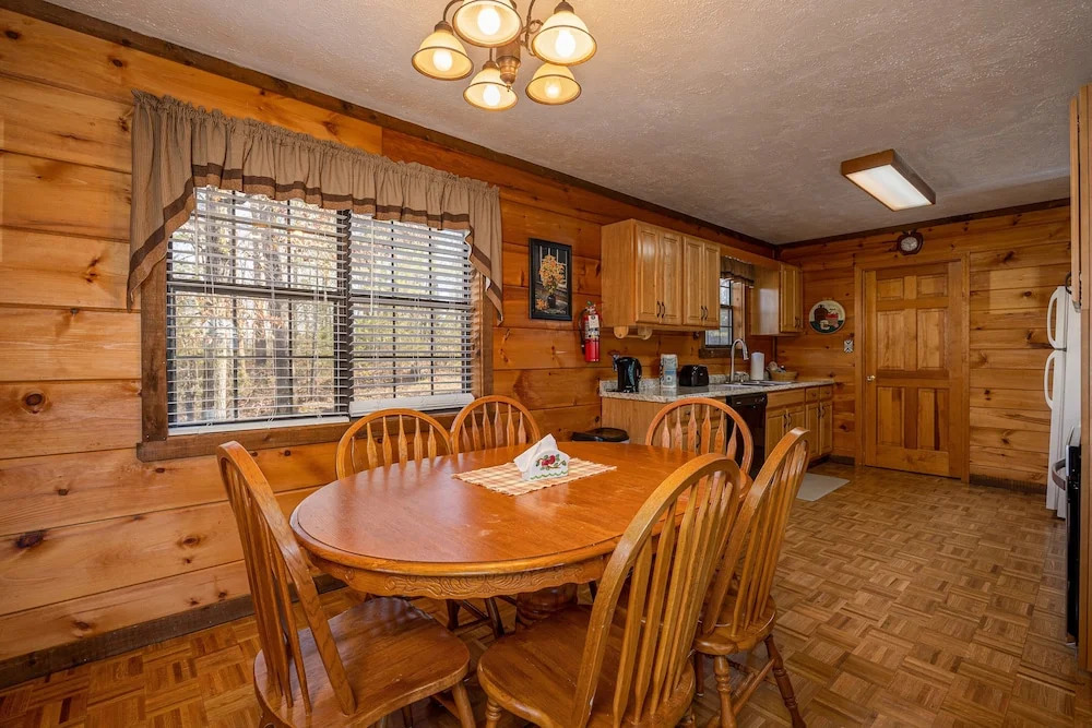 Windsong 2 Br cabin by RedAwning