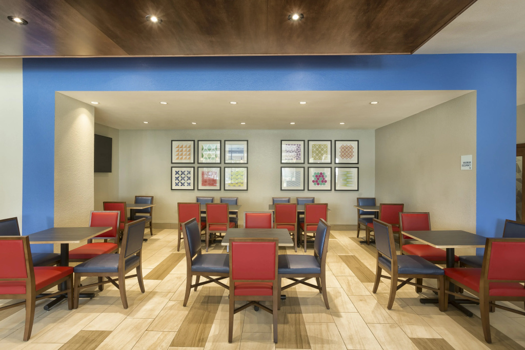 Holiday Inn Express & Suites S Lake Buena Vista by IHG