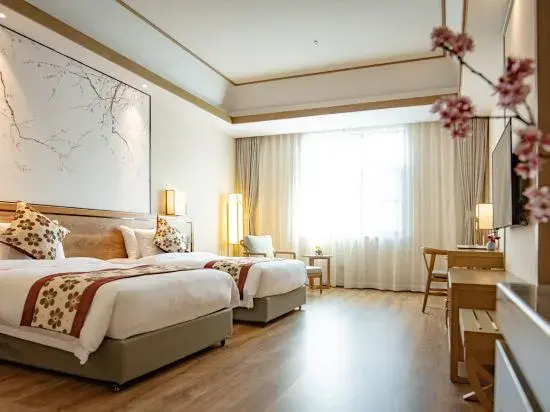Wuxi Sakura Villa （Taihu Yuantouzhu Scenic Area）