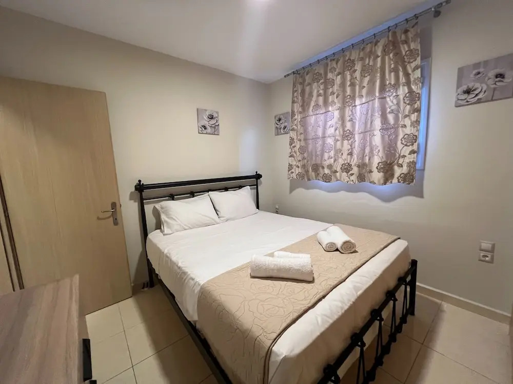 Kika Residence - 2 Bedroom House With Barbeque