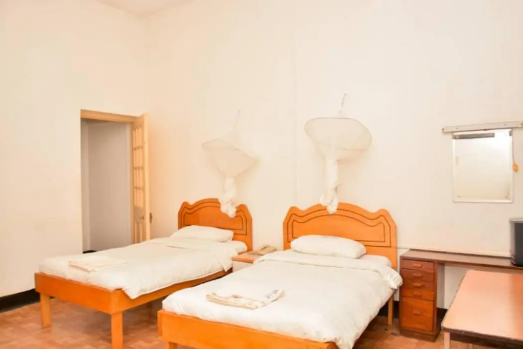 MAKERERE UNIVERSITY GUEST HOUSE