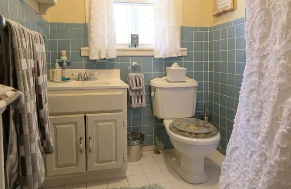 Montclair Apartment