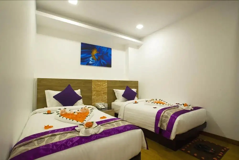 Hotel Platinum Square