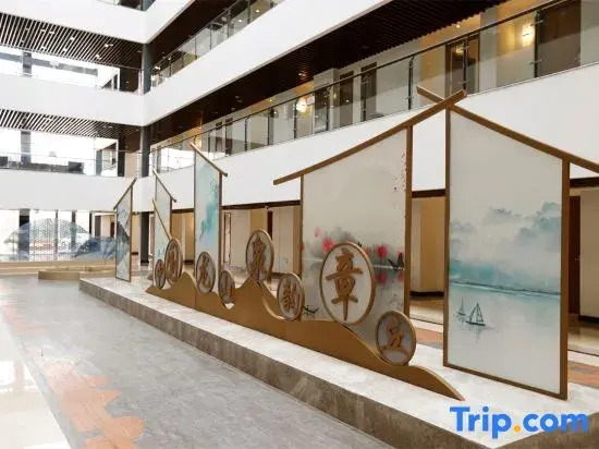 Shungeng Mountain Villa Sanjianxi Dengta Hotel (Jinan Zhangqiu University Town)