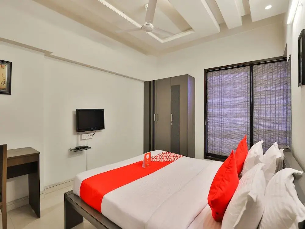 Shreeji Sangeet Apartments by OYO Rooms