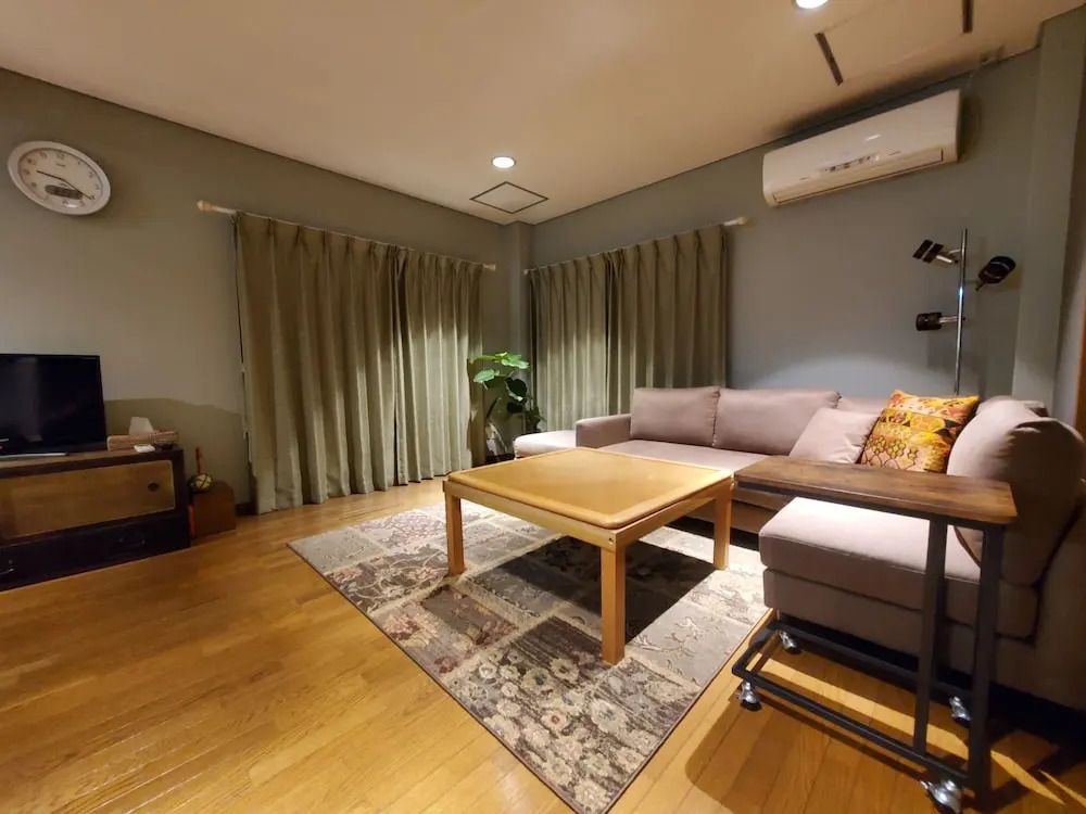 Banboo House