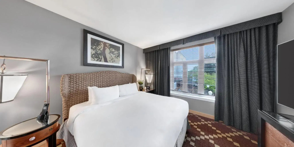 Kimpton Riverplace Hotel by IHG