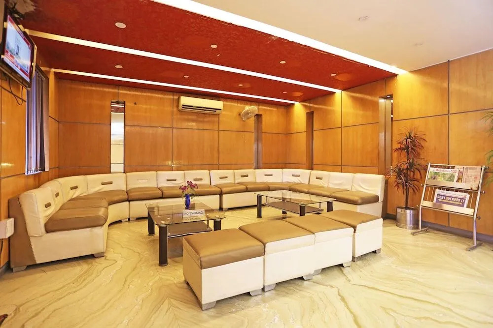 OYO 8751 Hotel Shoba Inn