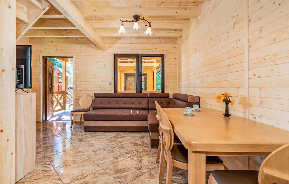Beach Front Home In Pobierowo With Wifi