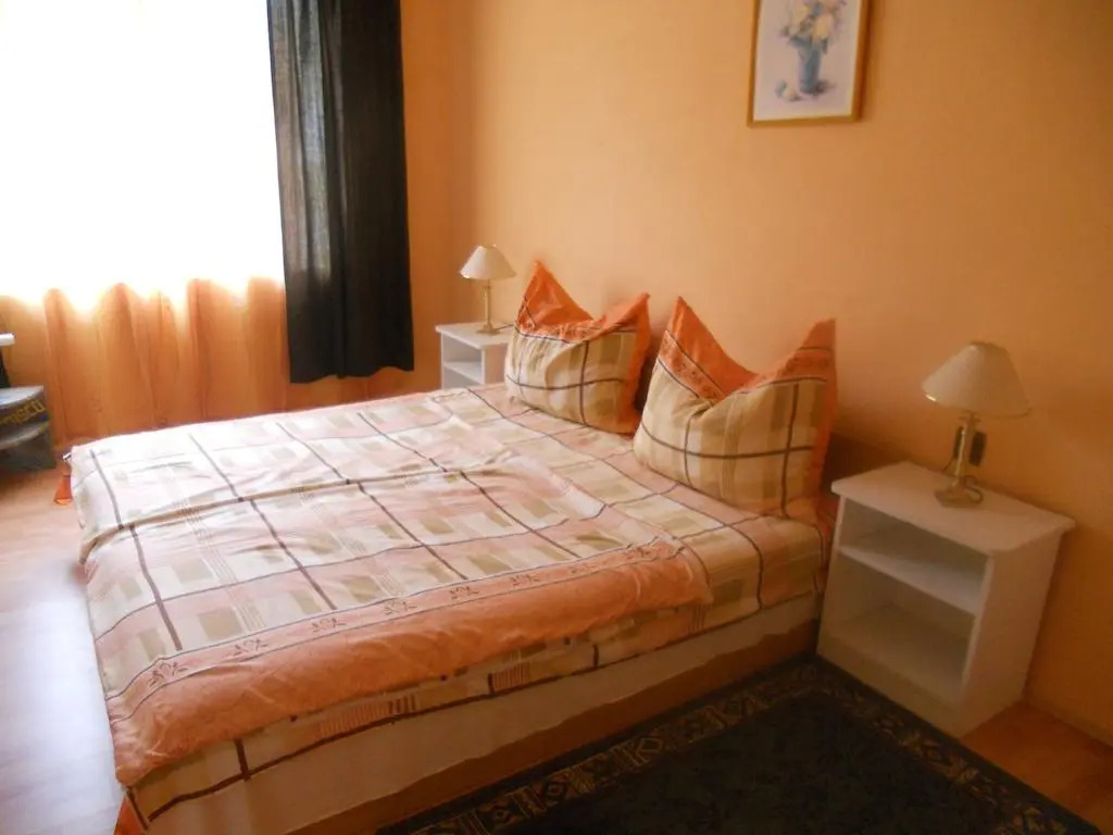 Luna apartmanház