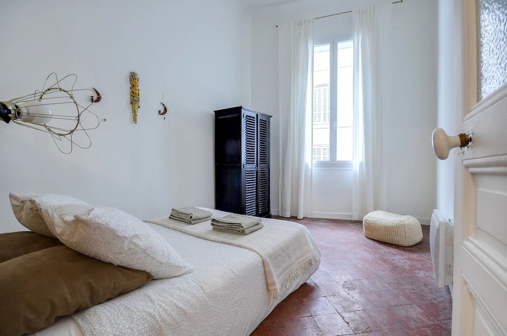 Appartement spacieux 1min C. Mirabeau