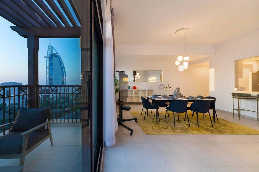 Maison Privee - Exclusive Luxury 3BR Apt with scenic views of Burj Al Arab