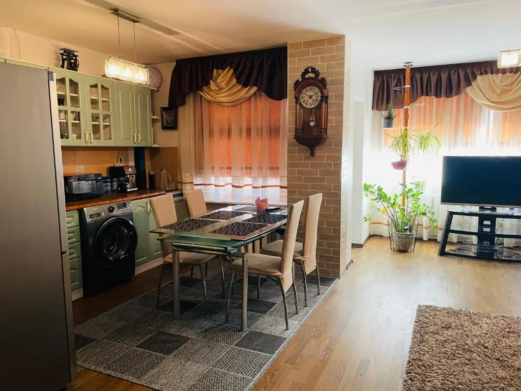 Avelana Apartment